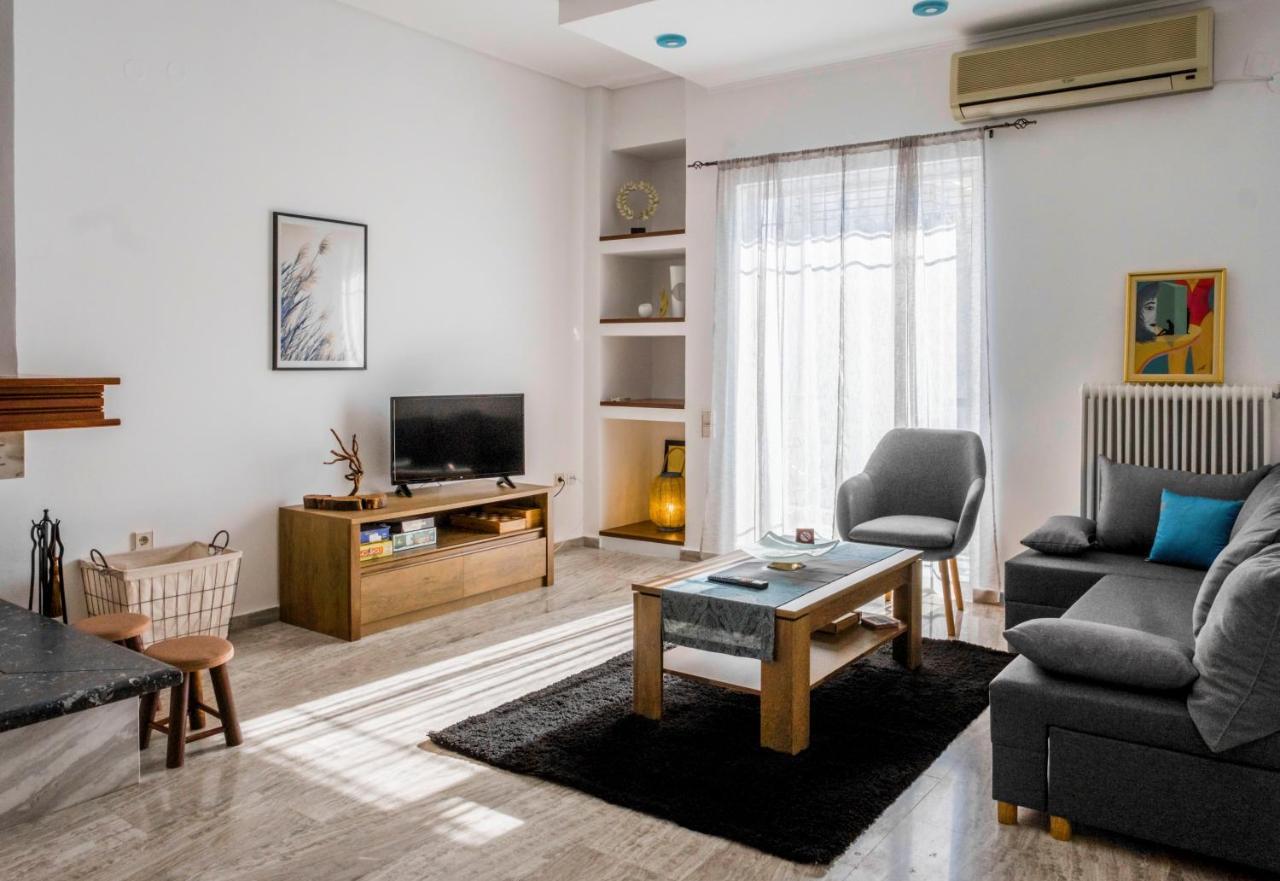 The Home Sweet Home - Family Friendly 2 Floor Apartment Kalamata Esterno foto